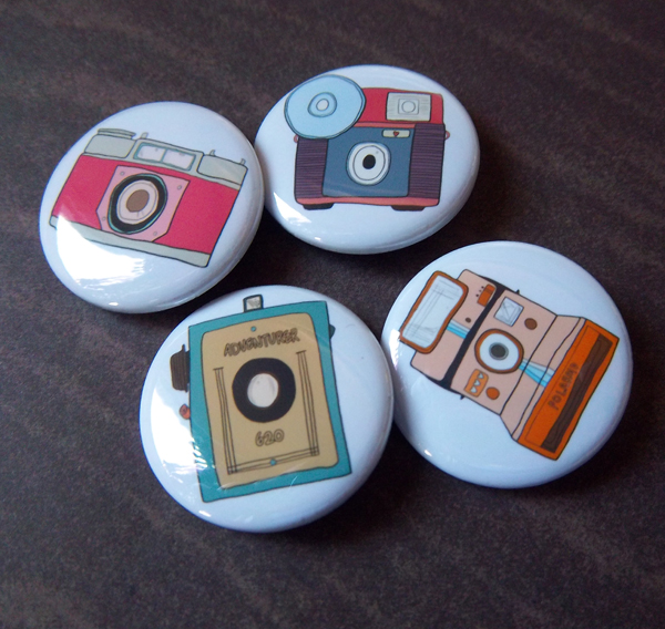 Retro Camera 4 Pack - 1 1/4 Inch Buttons